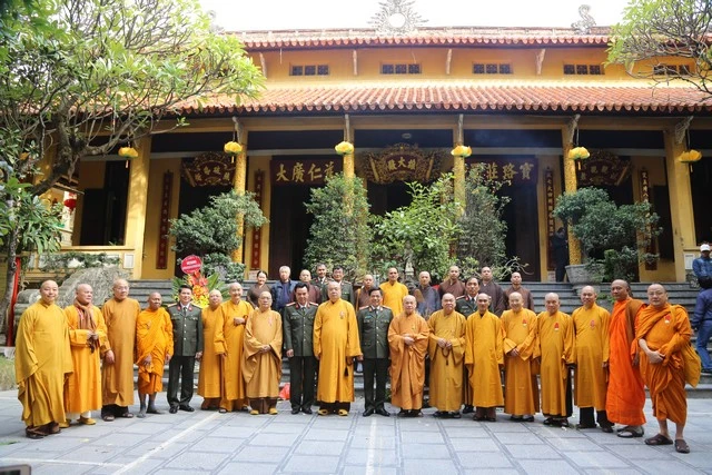 Công an TP.Hà Nội chúc mừng GHPGVN ảnh 3 img_2502_jpg.jpg