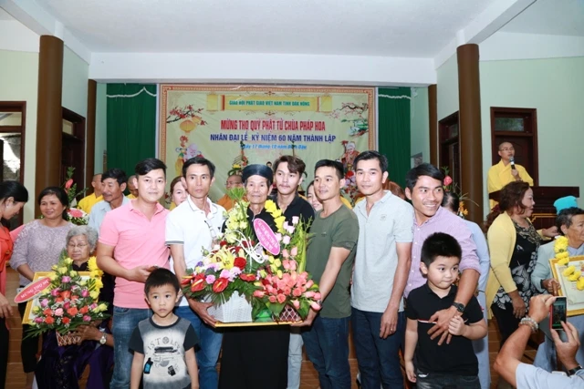 ky niem 60 nam ngay 1 (24).JPG