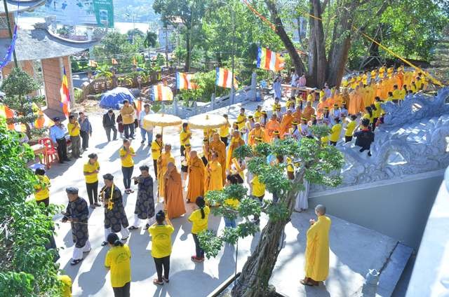 dai le ky niem 60 nam (63).JPG