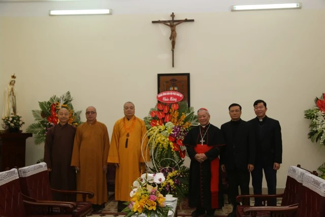 Hà Nội: GHPGVN chúc mừng Giáng sinh 2017 ảnh 2 img_4227_jpg.jpg