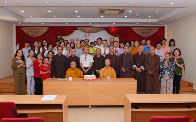 BGN -Ky niem 42 nam  (18).JPG