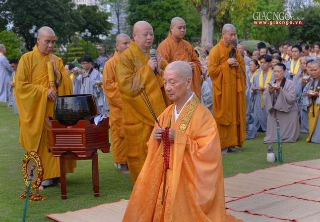 Le via Phat A Di Da (10).jpg