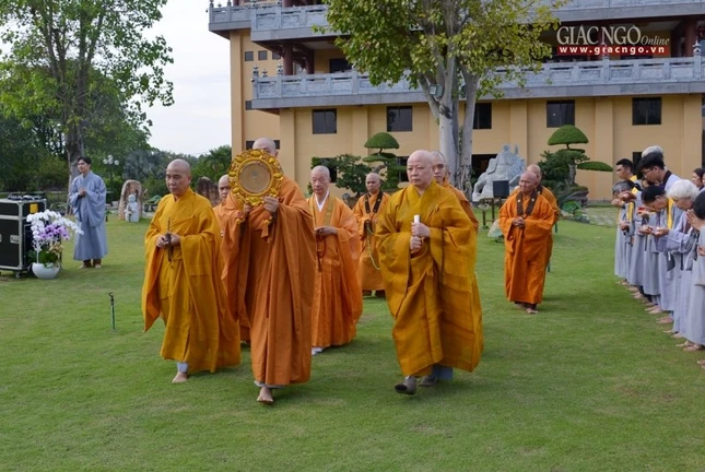 Le via Phat A Di Da (8).jpg