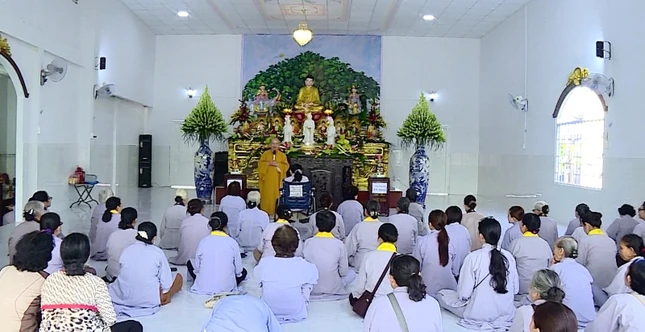 VINH LONG AN VI PHAT CHUA QUAN AM.Still001.jpg