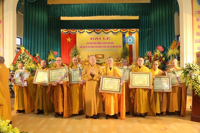BTS Phật giáo Nam Định đón nhận Huân chương Lao động ảnh 4 img_6101-copy-copy_1.jpg
