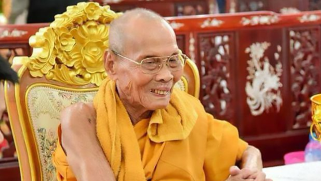 thailandmonk2.jpg