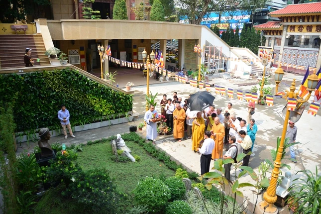 Chùa Xá Lợi dựng tượng cư sĩ Mai Thọ Truyền ảnh 3 4ct.jpg