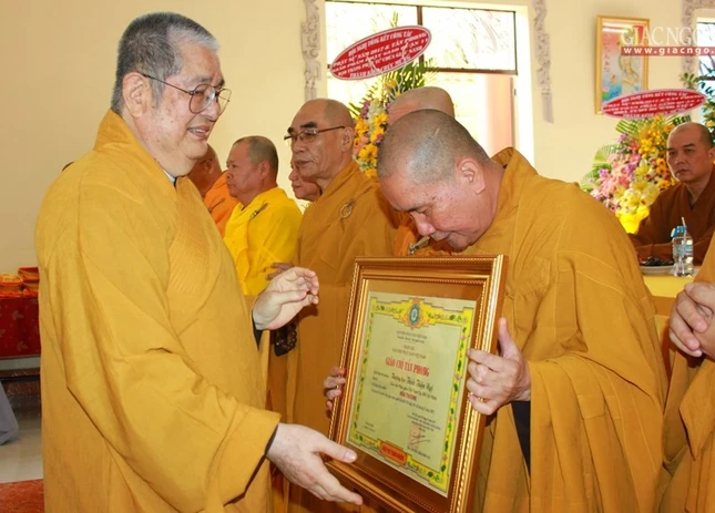 Phật giáo quận 11 từ thiện hơn 16 tỷ đồng ảnh 5 q11.4.jpg