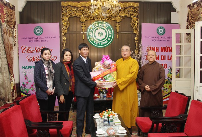 UBMTTQVN TP.Hà Nội thăm và chúc Tết GHPGVN ảnh 2 img_1391_jpg.jpg