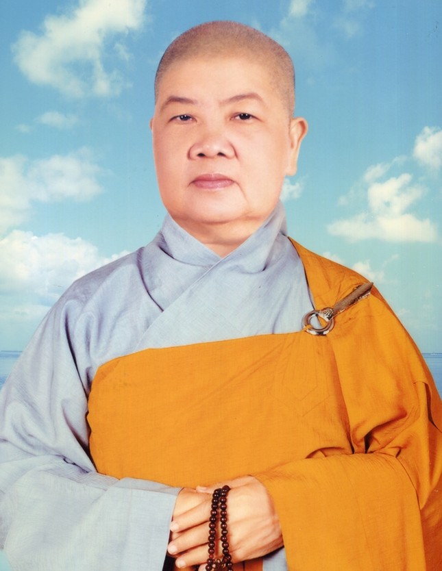 Untitled-1.jpg