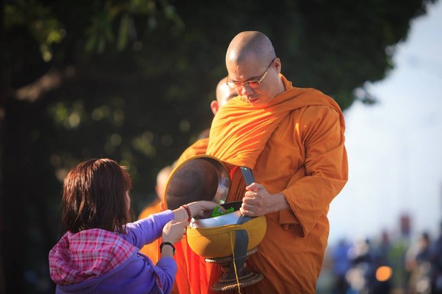 Con đường tâm linh của người Phật tử ảnh 1 conduongtamlinh.jpg