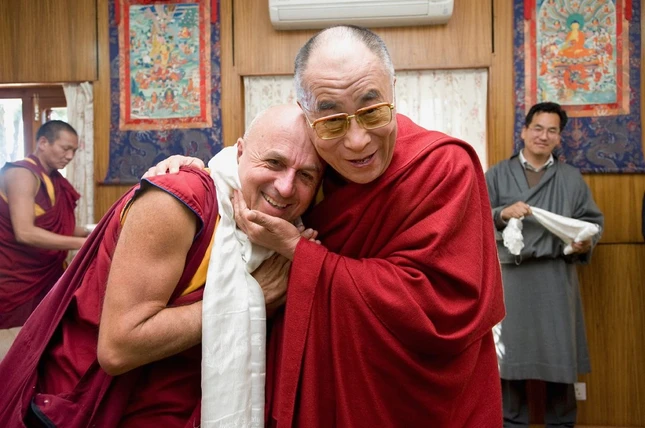 Mathieu and Dailai.jpg