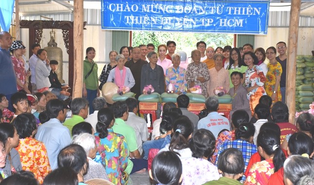 PHAT QUA CHUA PHUOC TRUONG (1).jpg