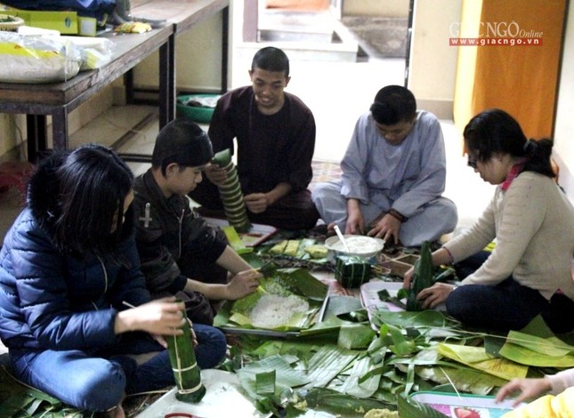Chùa Huế những ngày cuối năm ảnh 5 3.jpg