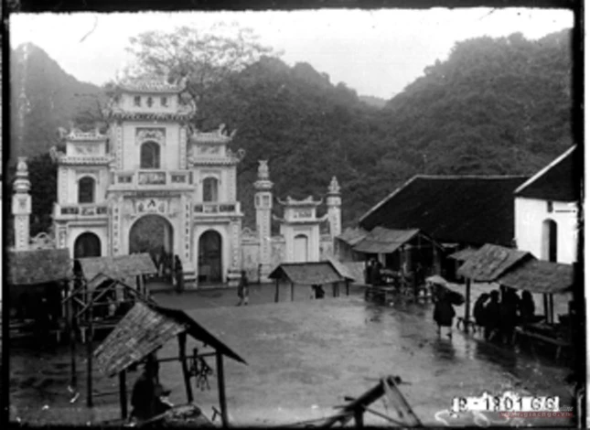 Chua Huong GNO (1).jpg