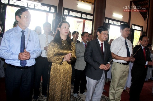 Phật giáo TT-Huế cầu nguyện quốc thái dân an ảnh 4 4.jpg