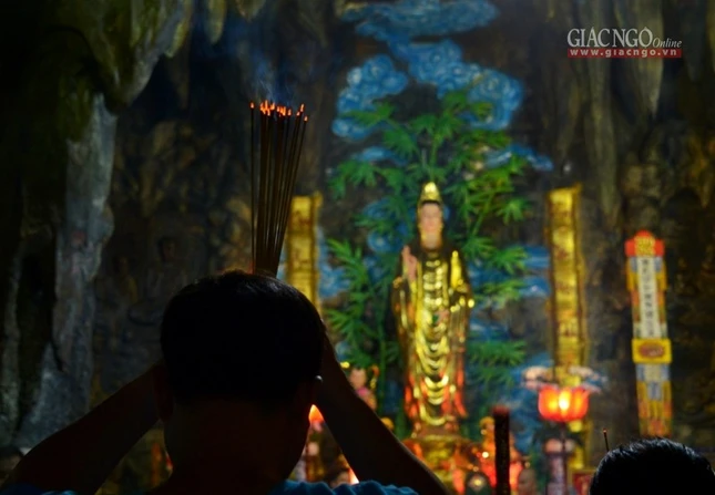 Ram thang Gieng (13).jpg