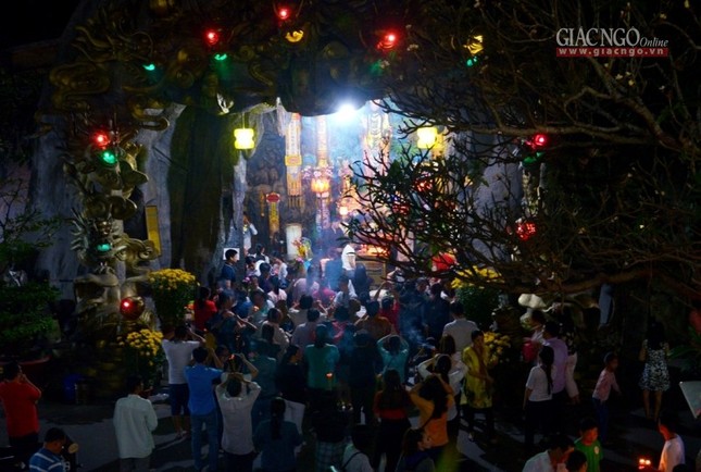 Ram thang Gieng (18).jpg