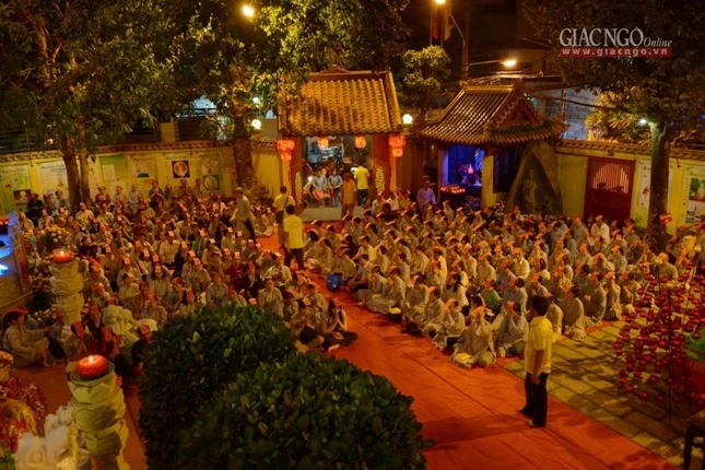 Ram thang Gieng (19).jpg