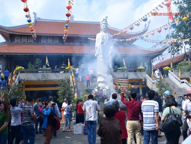 Ram thang Gieng (7).jpg