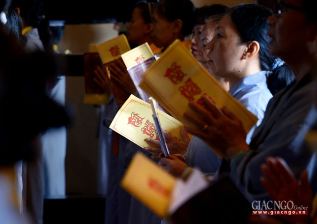 Khai dan Duoc Su - chua Hue nghiem (11).jpg