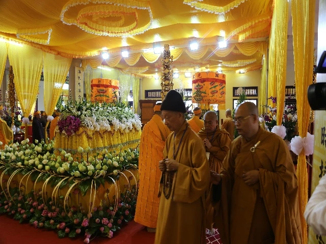 Lễ nhập kim quan Đại lão HT.Thích Thanh Sam ảnh 17 img_9669.jpg