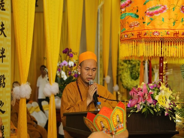 Nhập bảo tháp kim quan Đại lão HT.Thích Thanh Sam ảnh 9 img_0733_jpg.jpg