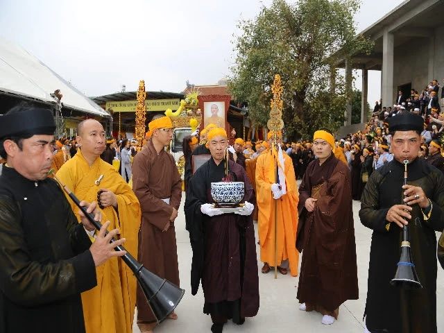 Nhập bảo tháp kim quan Đại lão HT.Thích Thanh Sam ảnh 14 img_0857_jpg.jpg