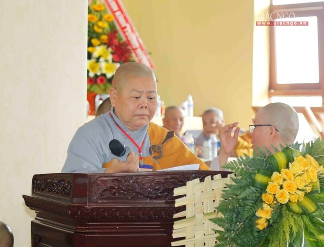 Trang nghiêm lễ tưởng niệm Đức Đại Ái Đạo và chư Ni tiền bối ảnh 19 31.jpg