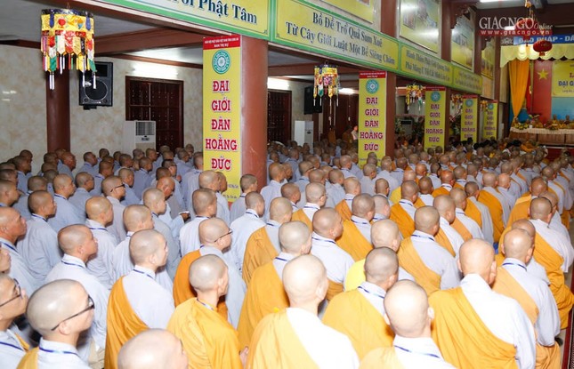 Long An: Khai mạc Đại giới đàn Hoằng Đức ảnh 19 la-10e.jpg