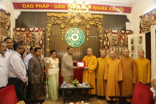 TƯGH tiếp đoàn đại biểu Quốc hội Sri Lanka ảnh 4 img_4037_jpg.jpg