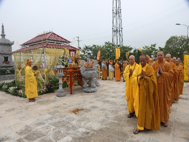 Tưởng niệm chung thất Đại lão HT.Thích Thanh Sam ảnh 8 img_4178.jpg
