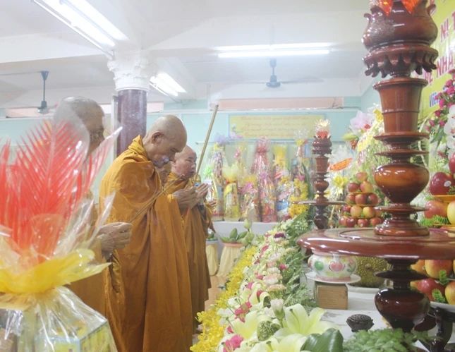 TP.HCM: Lễ tưởng niệm Ni trưởng Huỳnh Liên ảnh 3 1tn.jpg