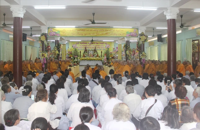 TP.HCM: Lễ tưởng niệm Ni trưởng Huỳnh Liên ảnh 1 8tn.jpg