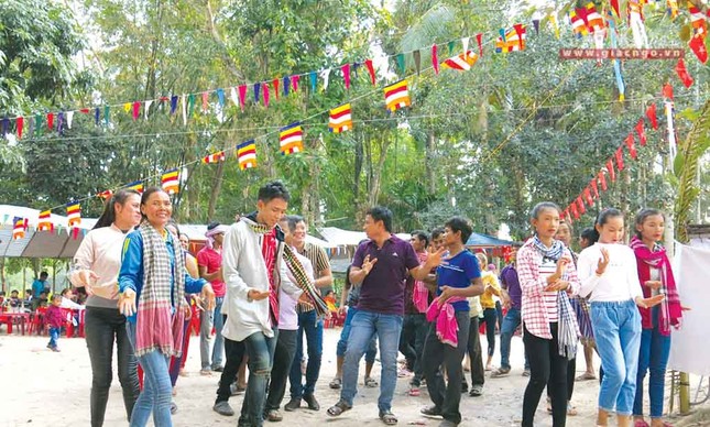 cholchnamthmay (3).jpg