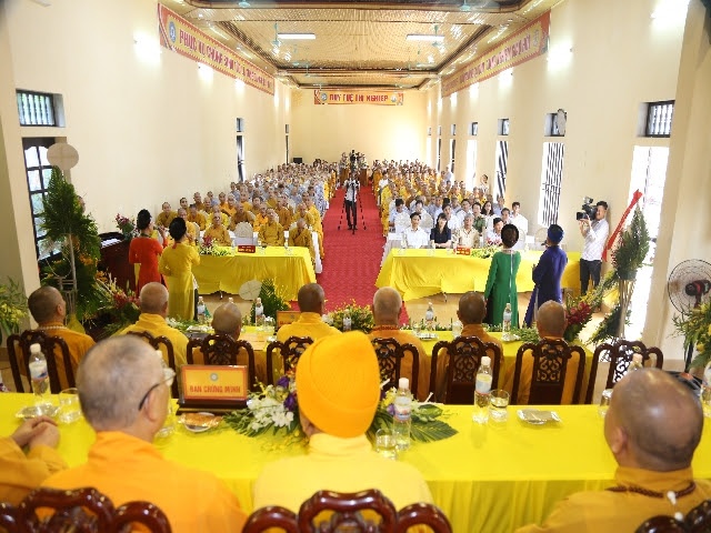 135 Tăng Ni sinh tốt nghiệp Trường TCPH tỉnh Nam Định ảnh 2 namdinh 3.jpg