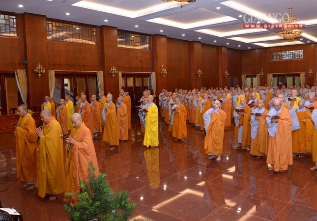Khoa le sam hoi - thinh Gioi Ban (1).jpg