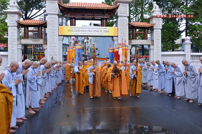 Khoa le sam hoi - thinh Gioi Ban (12).jpg