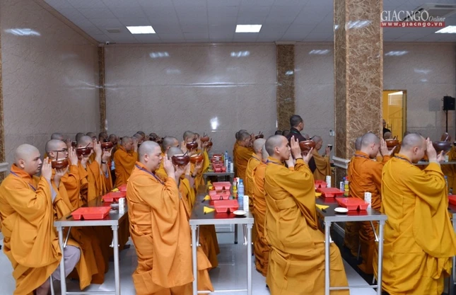 ANH DQ (13).JPG