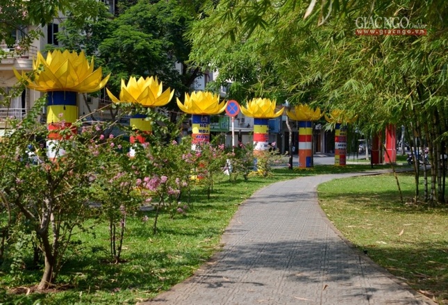 Khong khi Phat dan (1).jpg