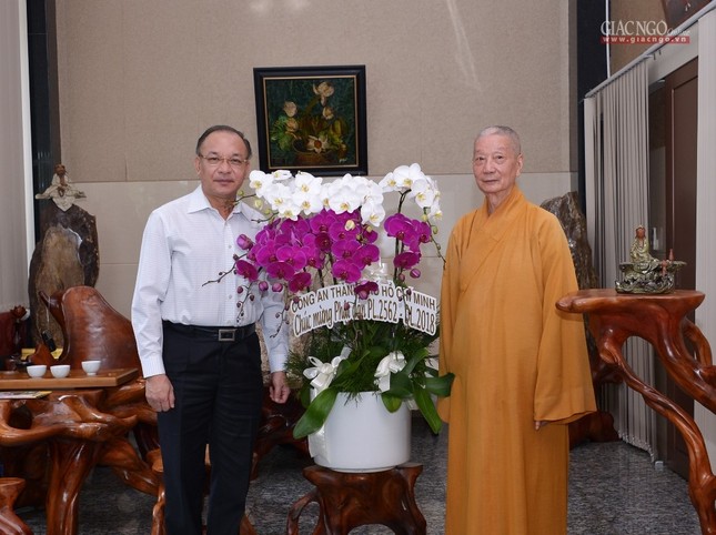 G_ CA TPHCM mung Phat dan (3).jpg