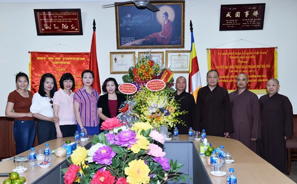 Lãnh đạo TP.Hà Nội chúc mừng Phật đản PL.2562 ảnh 4 01_jpg.jpg