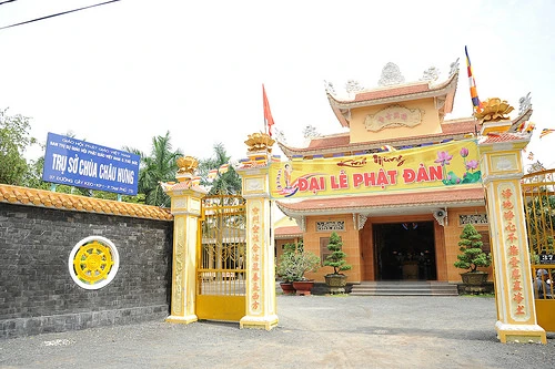 Không khí Phật đản đã về tại Q.Thủ Đức ảnh 5 41369610845_6718a8f09d_jpg.jpg