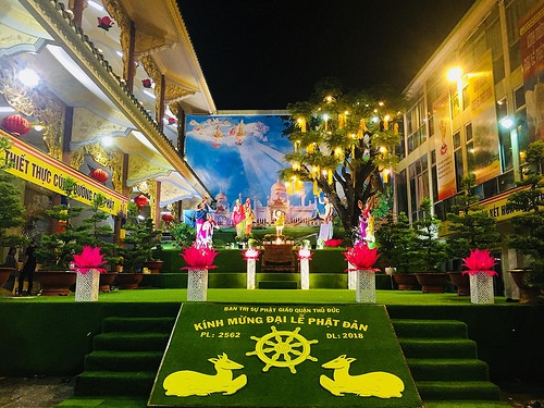 Không khí Phật đản đã về tại Q.Thủ Đức ảnh 4 41550312644_1ab743f470_jpg.jpg