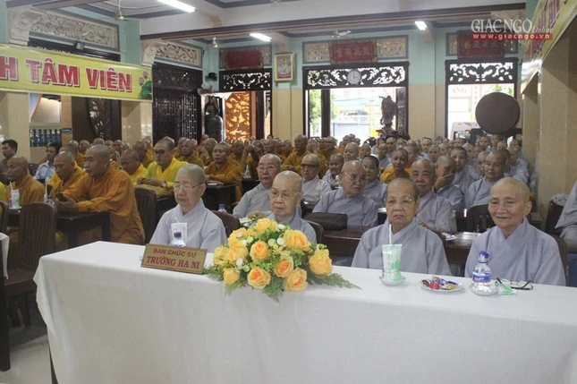 Phật giáo Q.Thủ Đức khai giảng khóa An cư kiết hạ ảnh 4 7tq.jpg