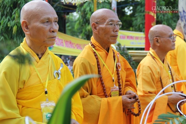 TT-Huế: Đại lễ Phật đản PL.2562 tại chùa Từ Đàm ảnh 1 2.jpg