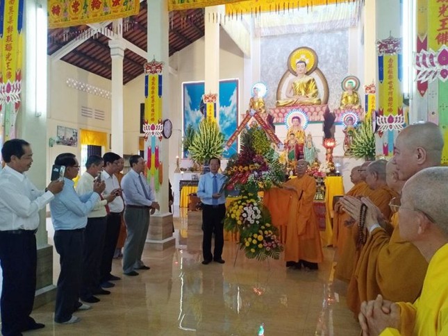 bentre1.jpg