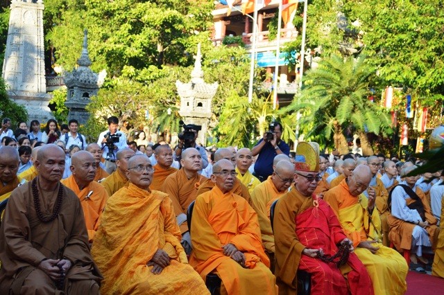 htminhchau.jpg