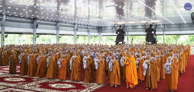 Hơn 700 Tăng Ni sinh Học viện PGVN tại TP.HCM an cư ảnh 11 11hv.jpg