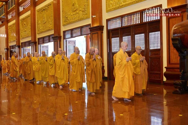 Qua duong va kinh hanh (11).jpg